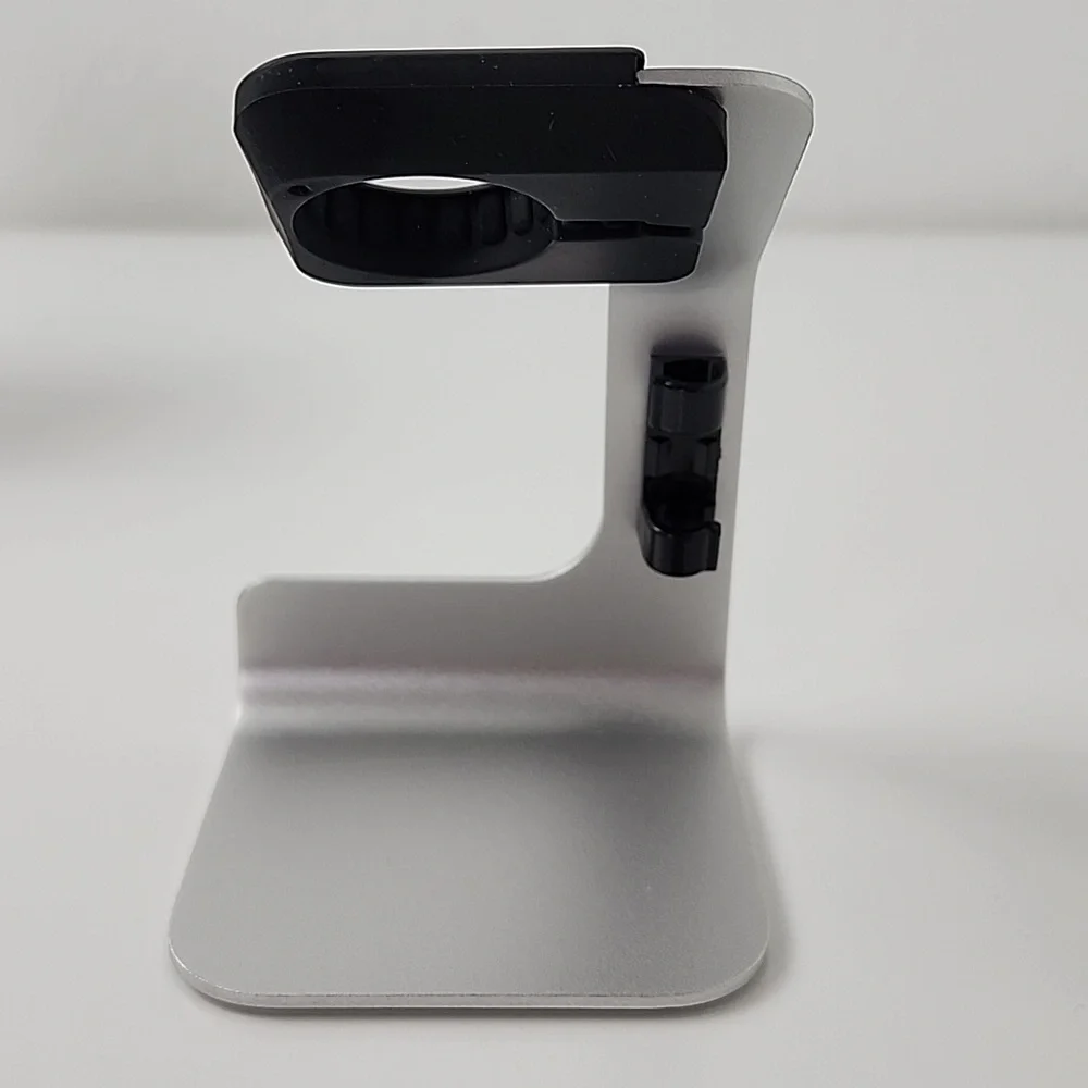 Tranesca Apple Watch Stand Silver